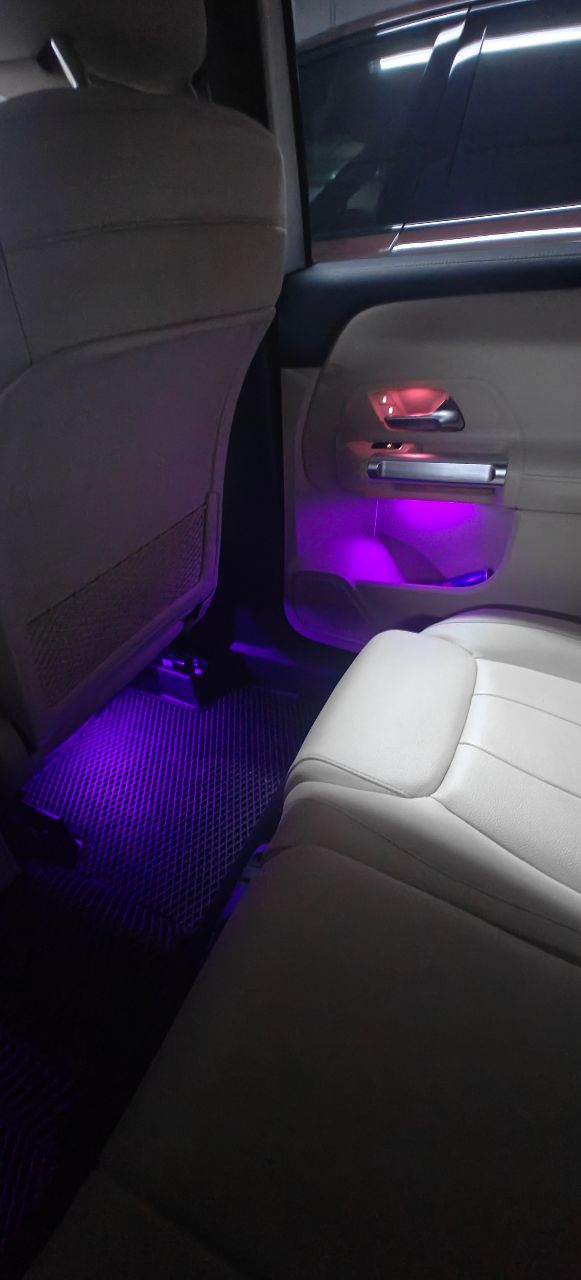 Mercedes-Benz GLB AMG - фото 9