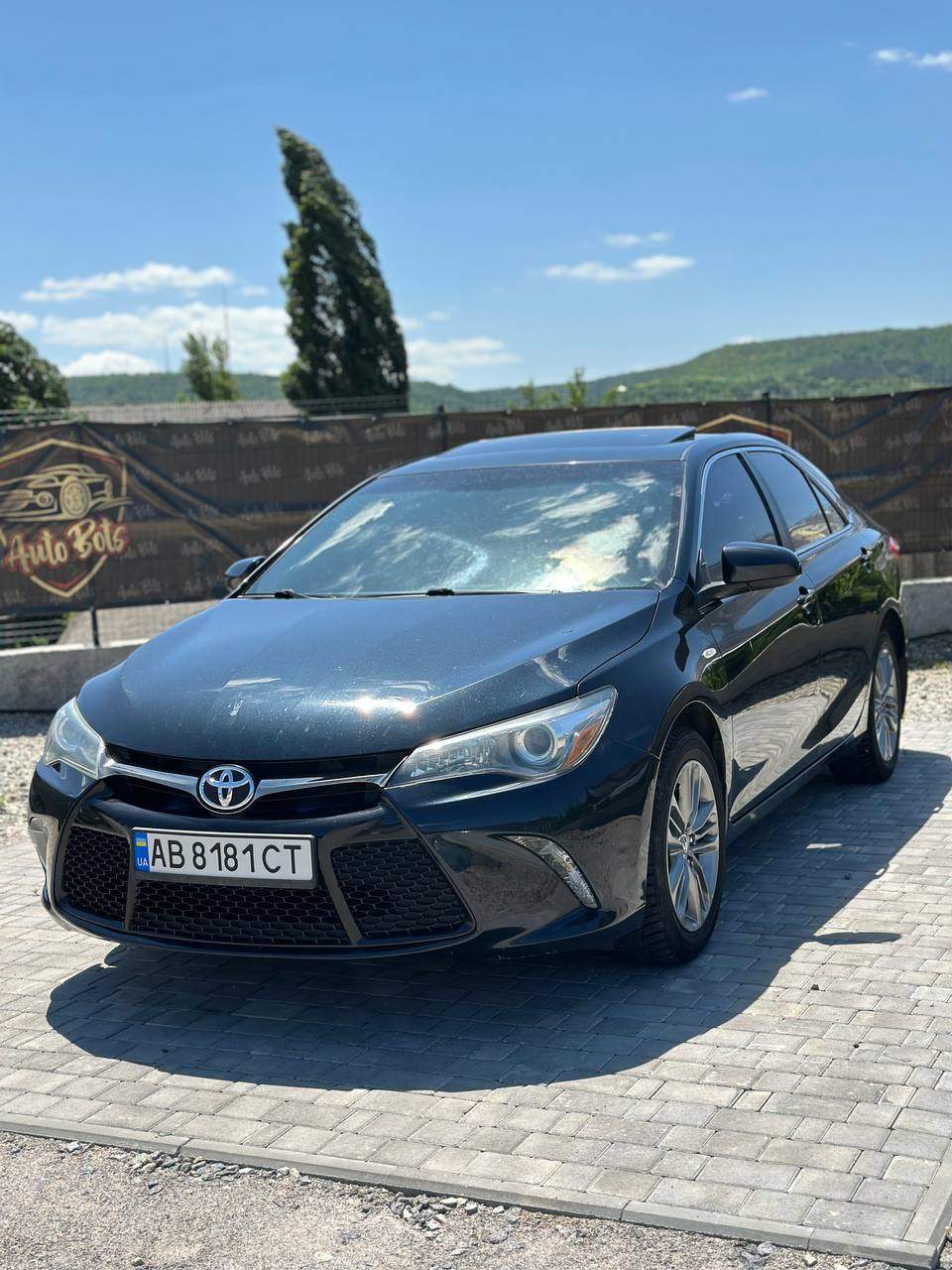Toyota Camry - фото 4
