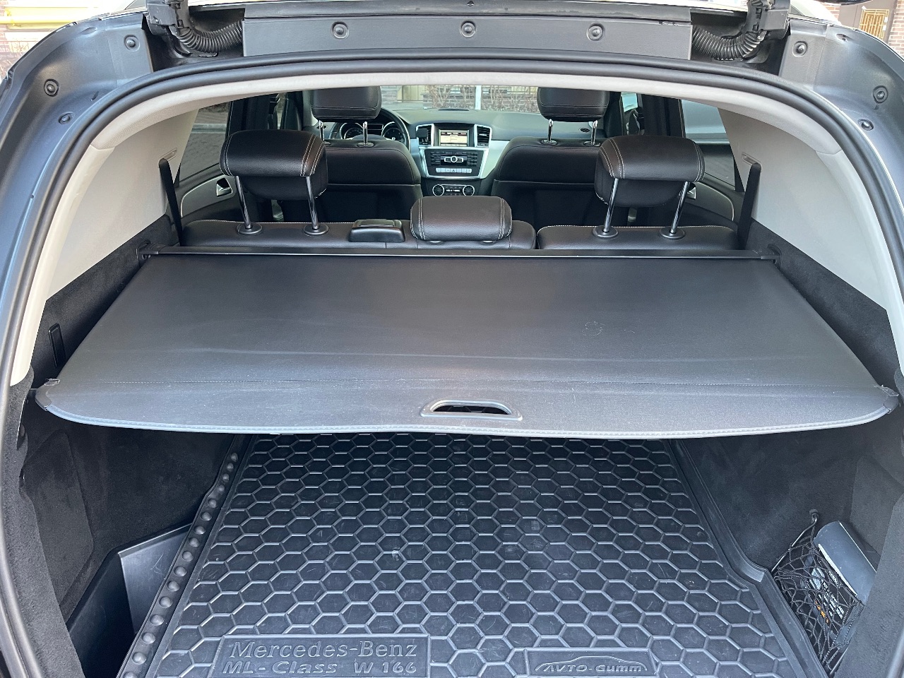 Mercedes-Benz M-Класс - фото 12