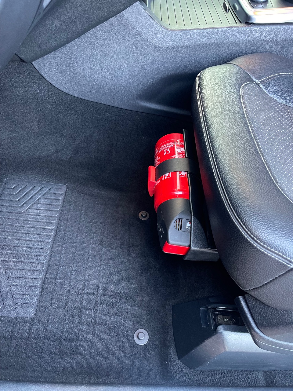 Mercedes-Benz M-Класс - фото 7