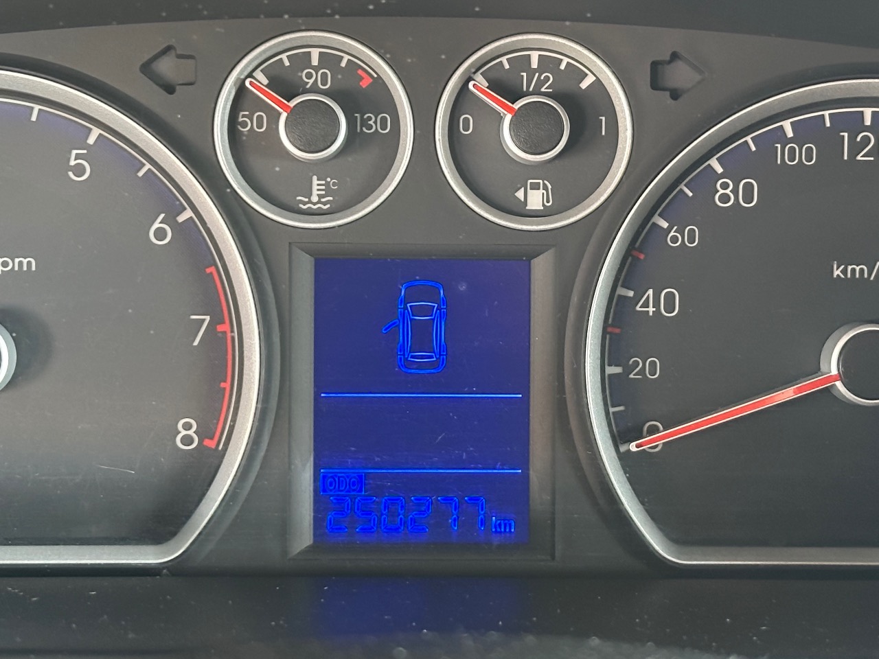 Hyundai i30 - фото 12