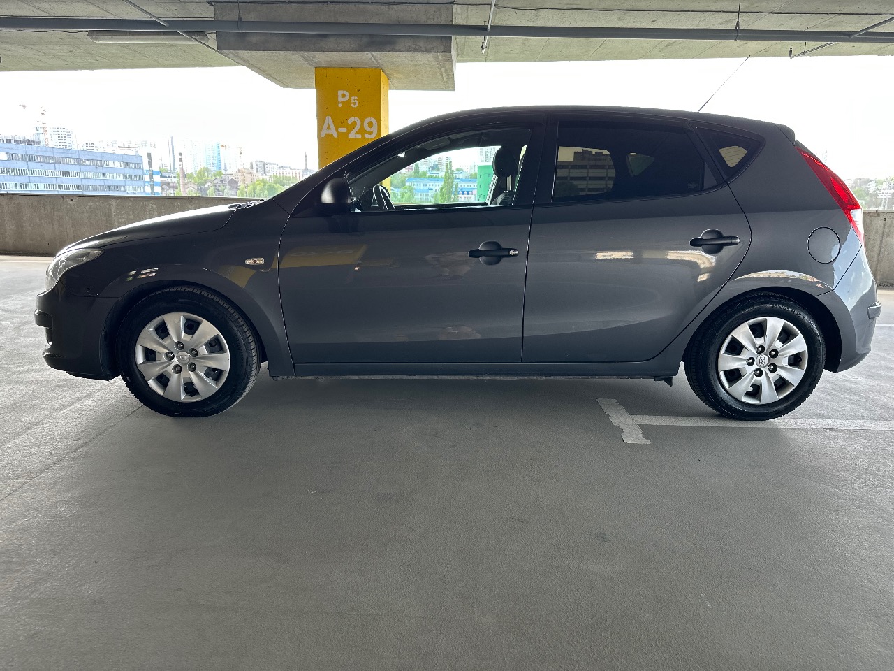 Hyundai i30 - фото 8