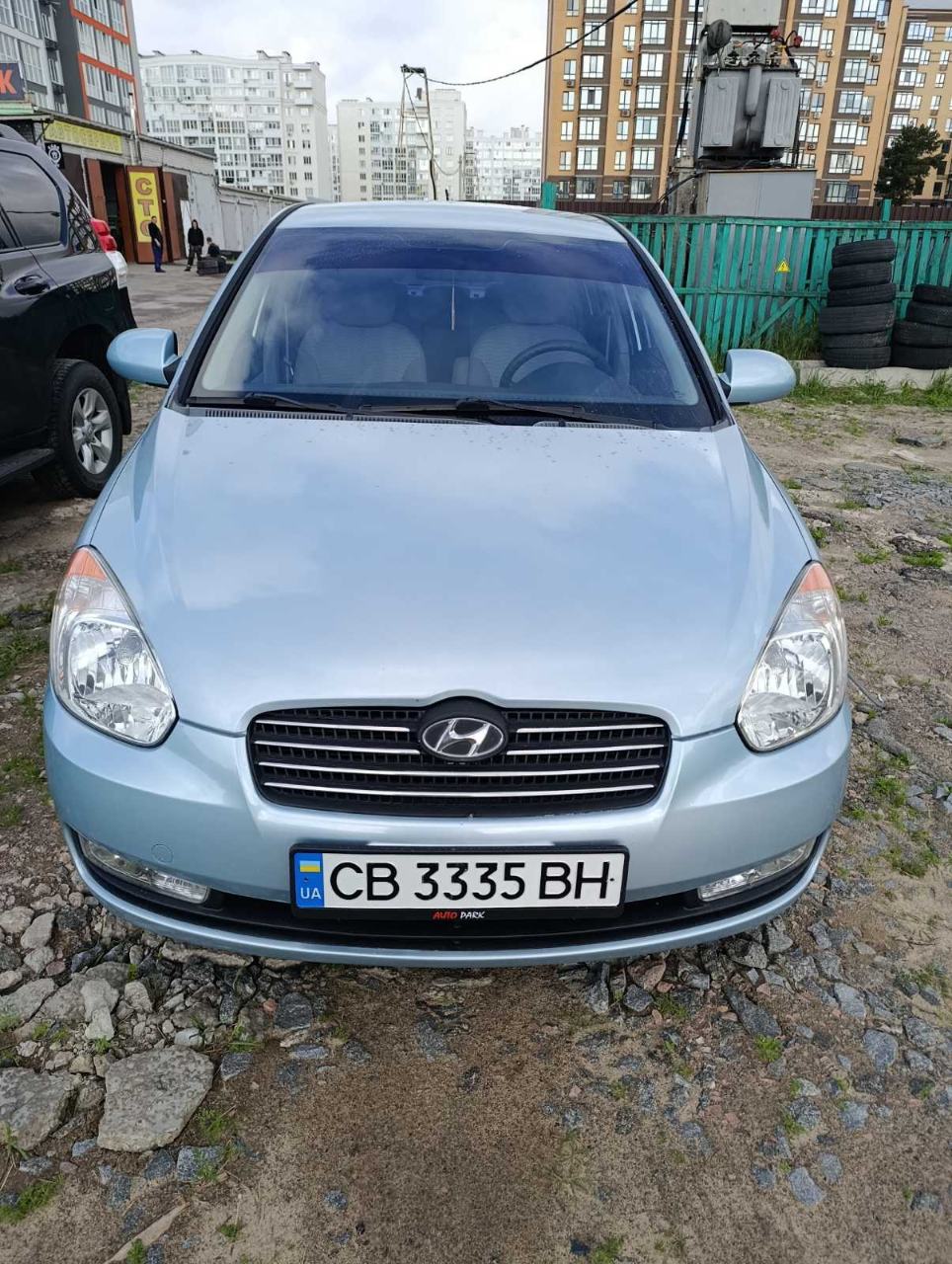 Hyundai Accent - фото 5