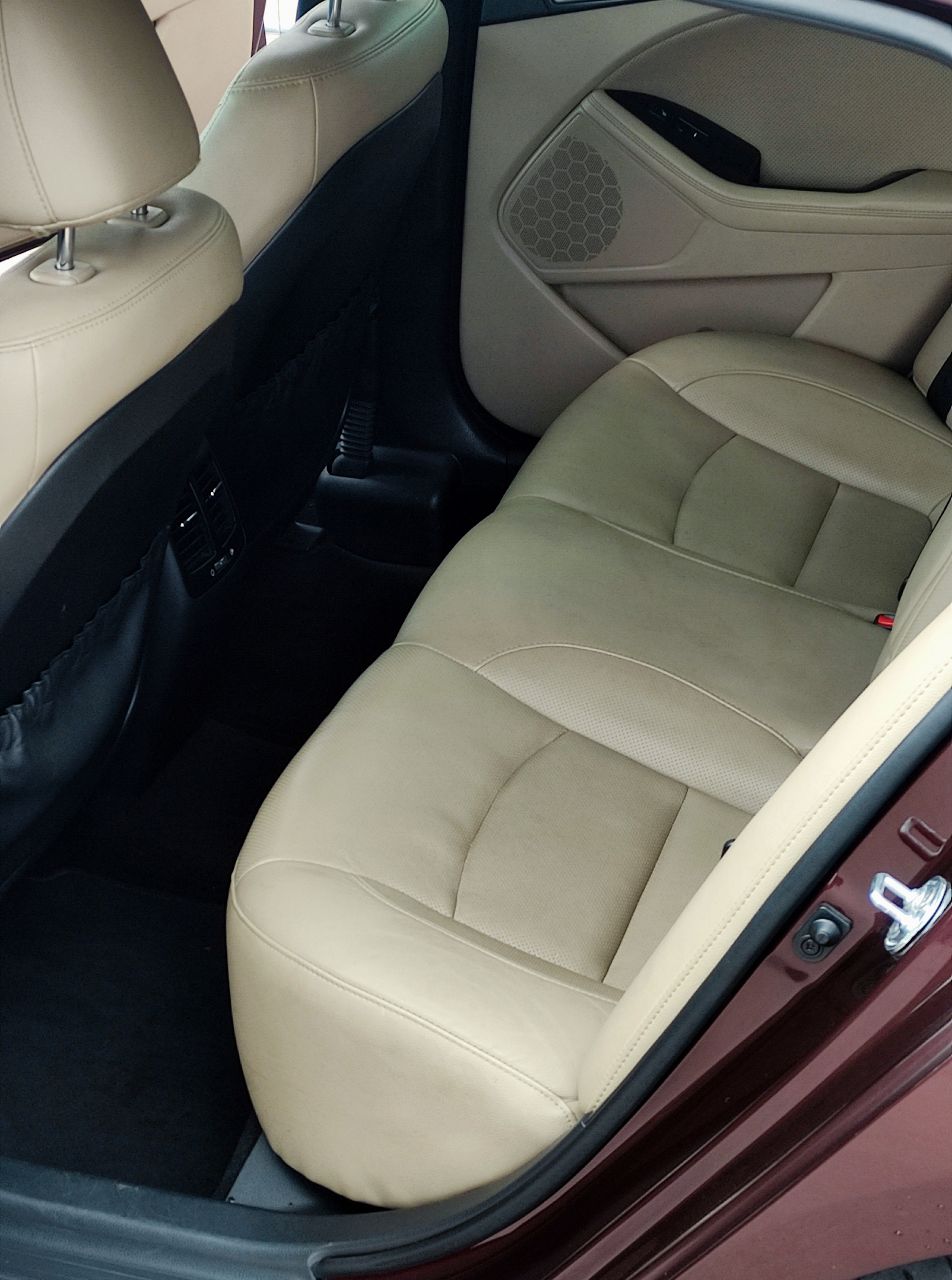 Kia Optima - фото 11