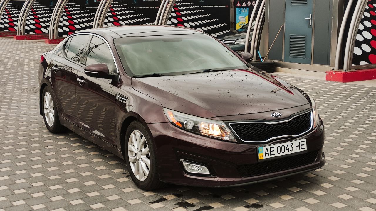 Kia Optima - фото 25