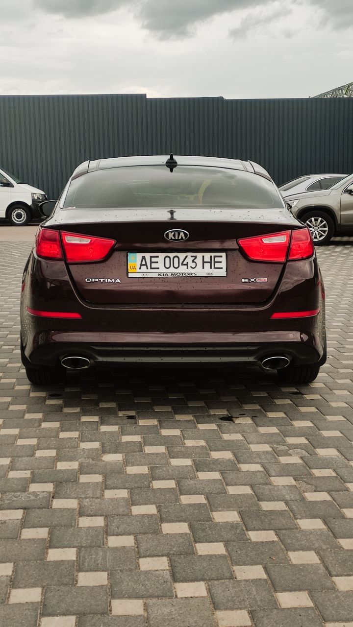 Kia Optima - фото 32