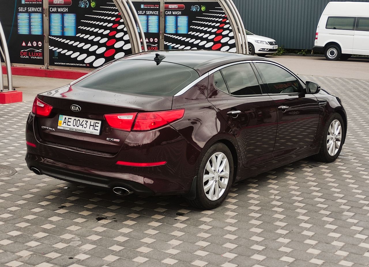 Kia Optima - фото 31