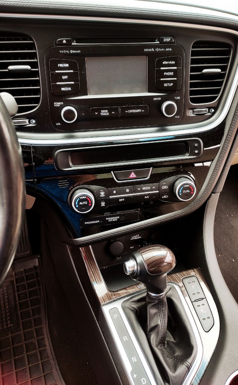 Kia Optima - фото 16