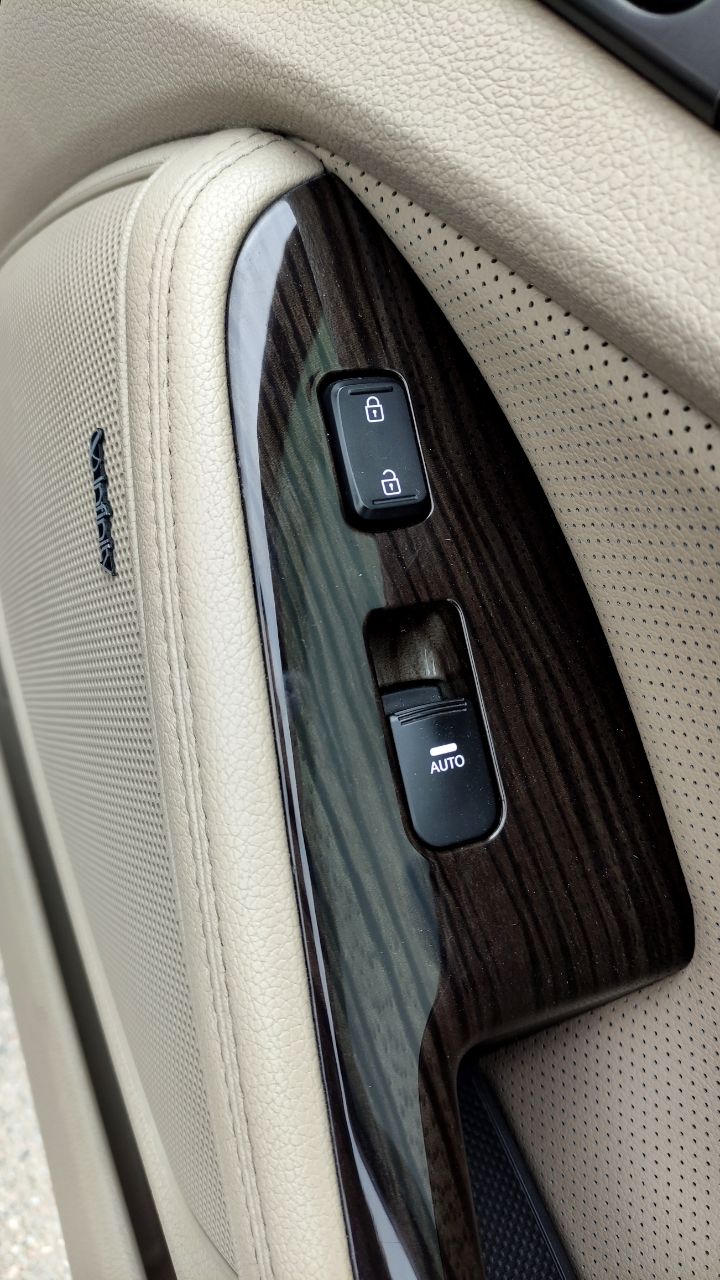 Kia Optima - фото 12