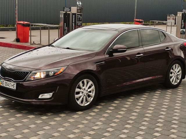 Kia Optima - фото 2