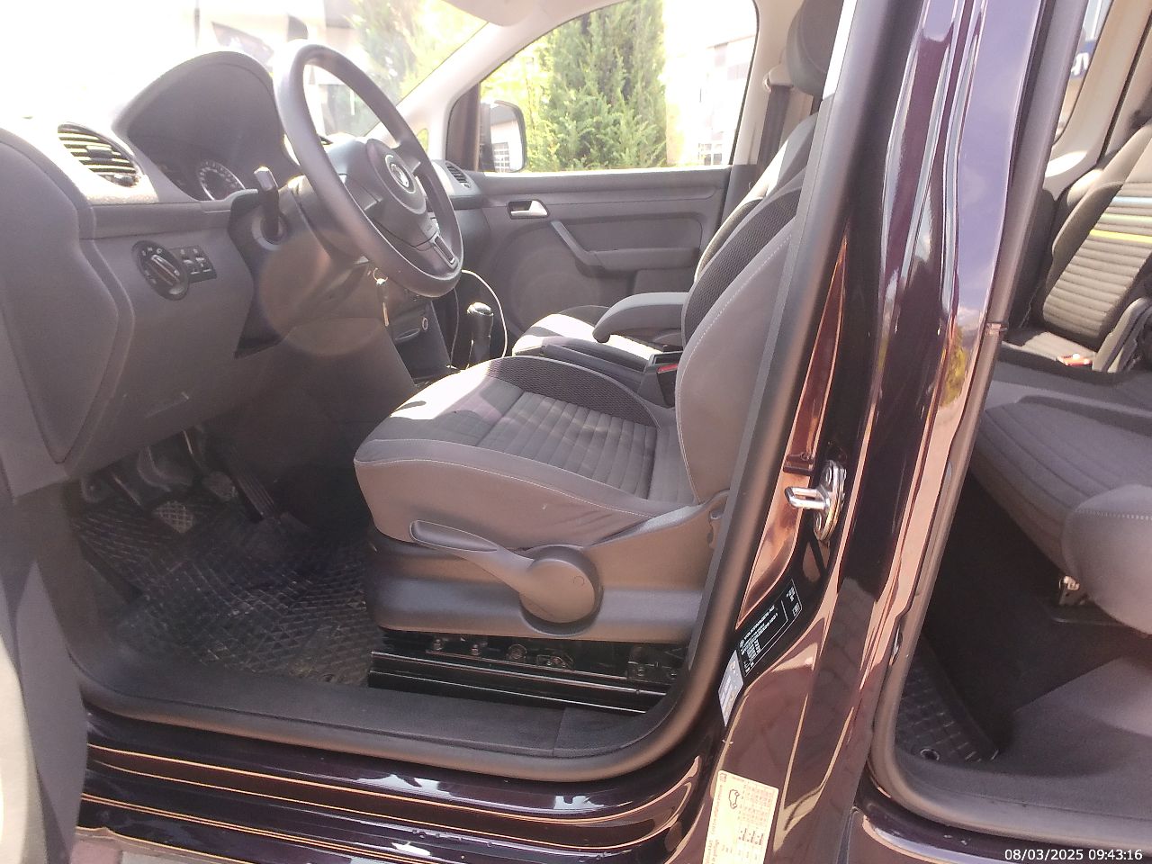 Volkswagen Caddy - фото 35