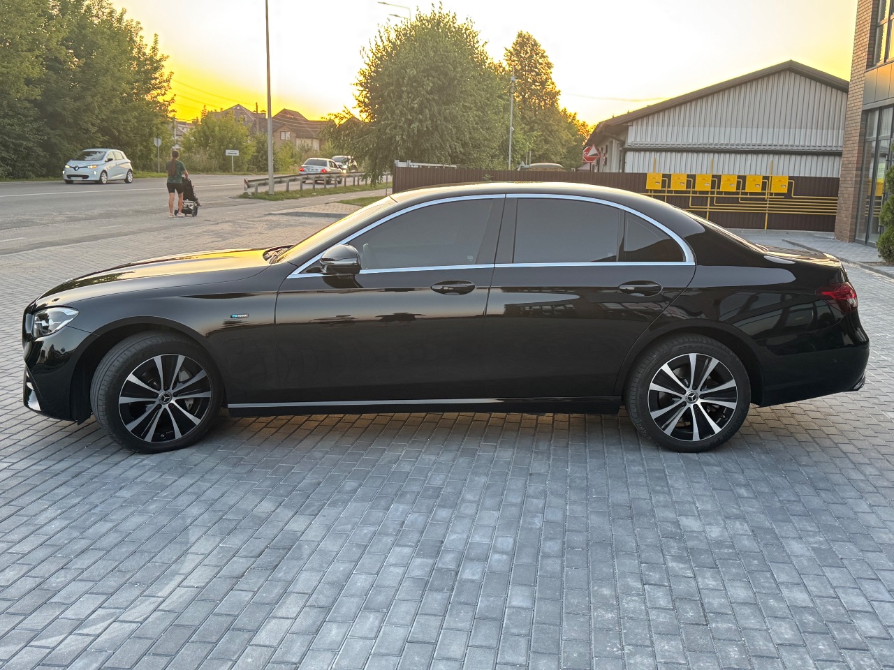 Mercedes-Benz E-Класс AMG - фото 2