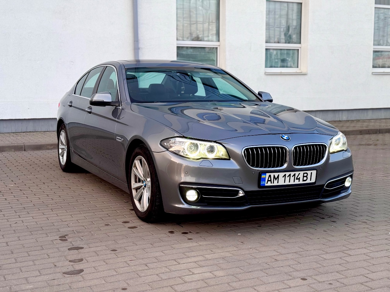 BMW 5 серії - фото 4