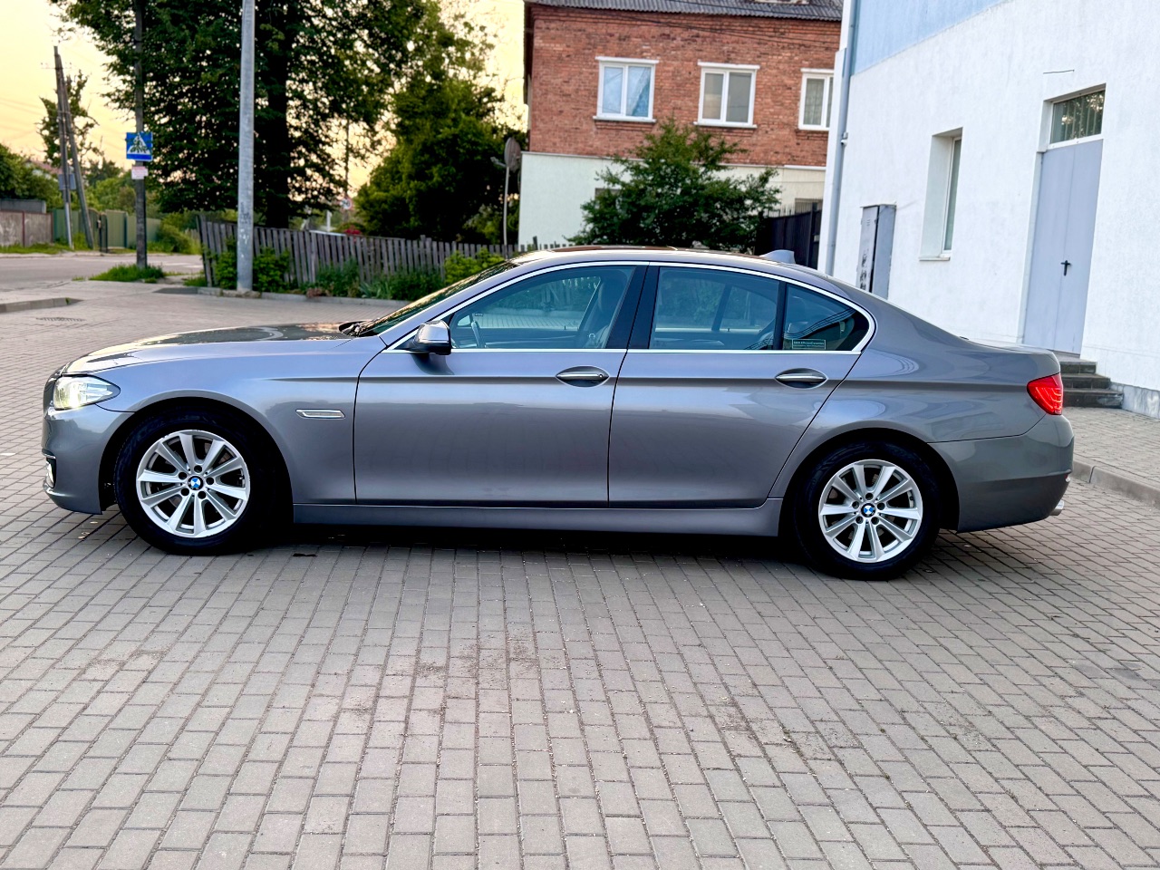 BMW 5 серії - фото 6