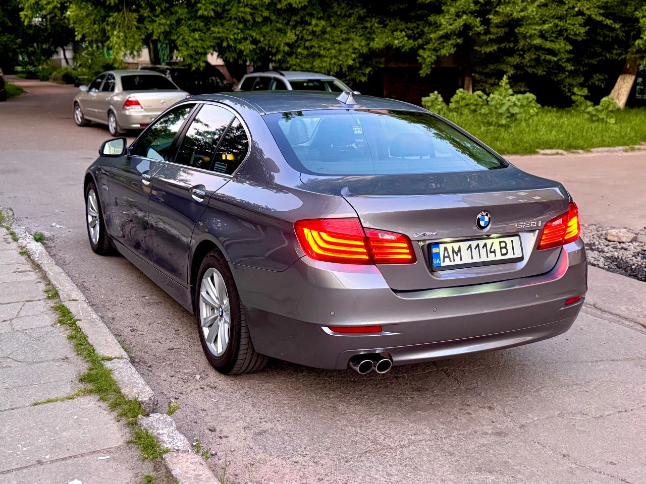 BMW 5 серії - фото 2