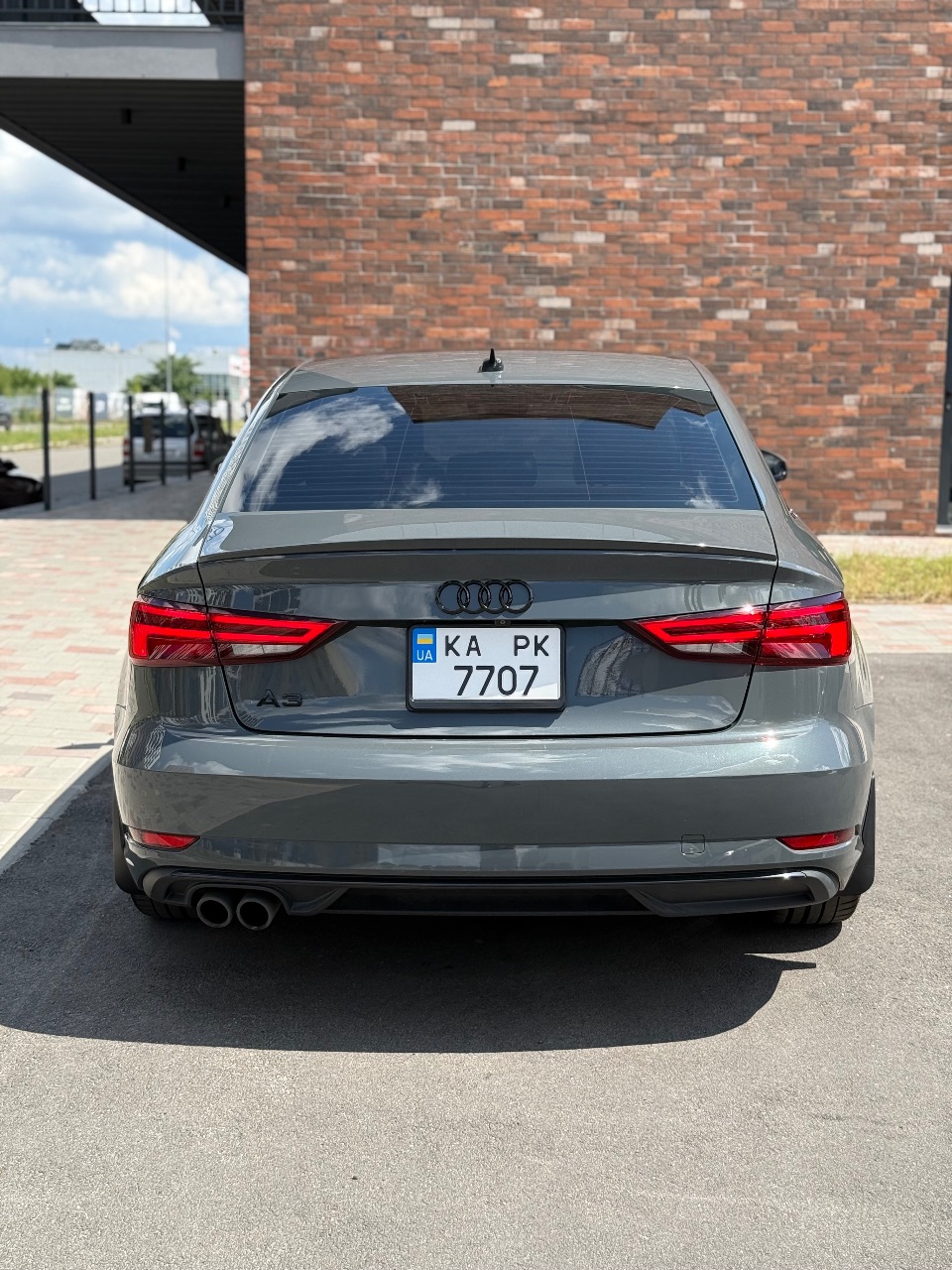 Audi A3 - фото 9
