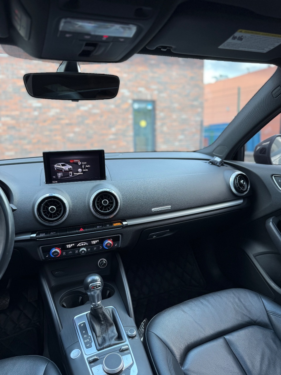 Audi A3 - фото 26