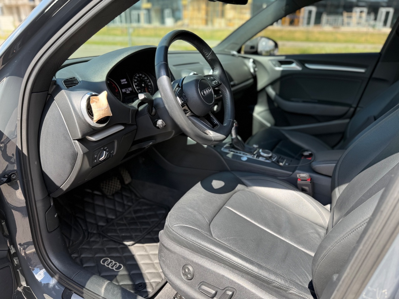 Audi A3 - фото 23