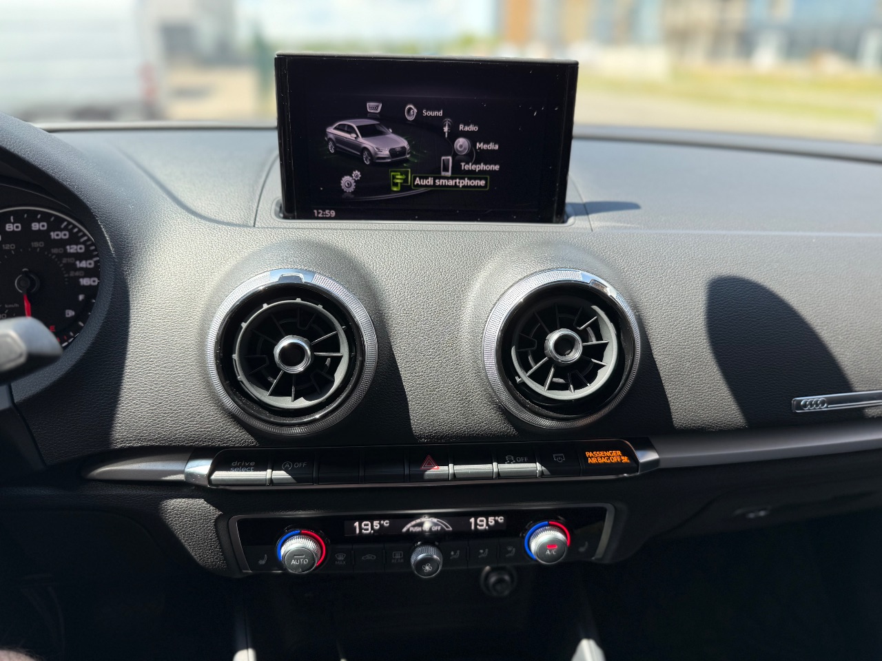 Audi A3 - фото 29