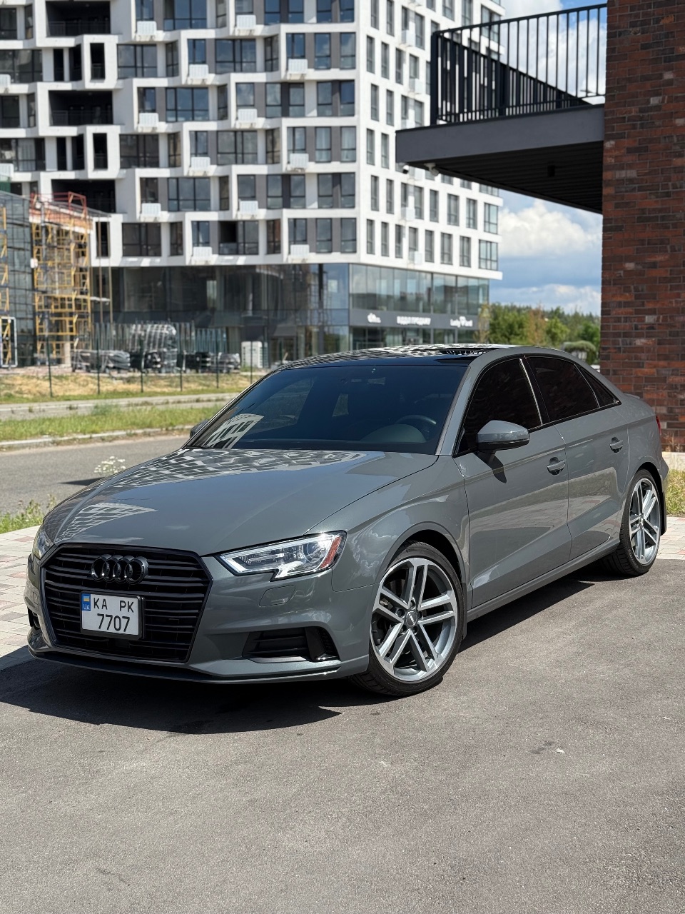 Audi A3 - фото 15