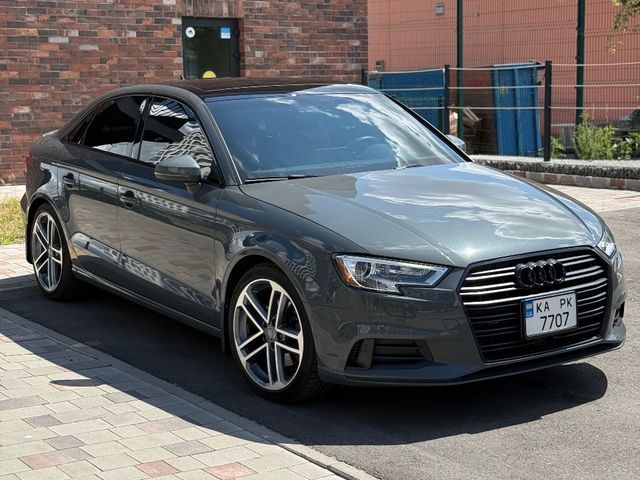 Audi A3 - фото 4