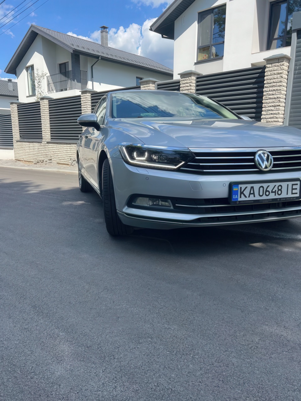 Volkswagen Passat - фото 3