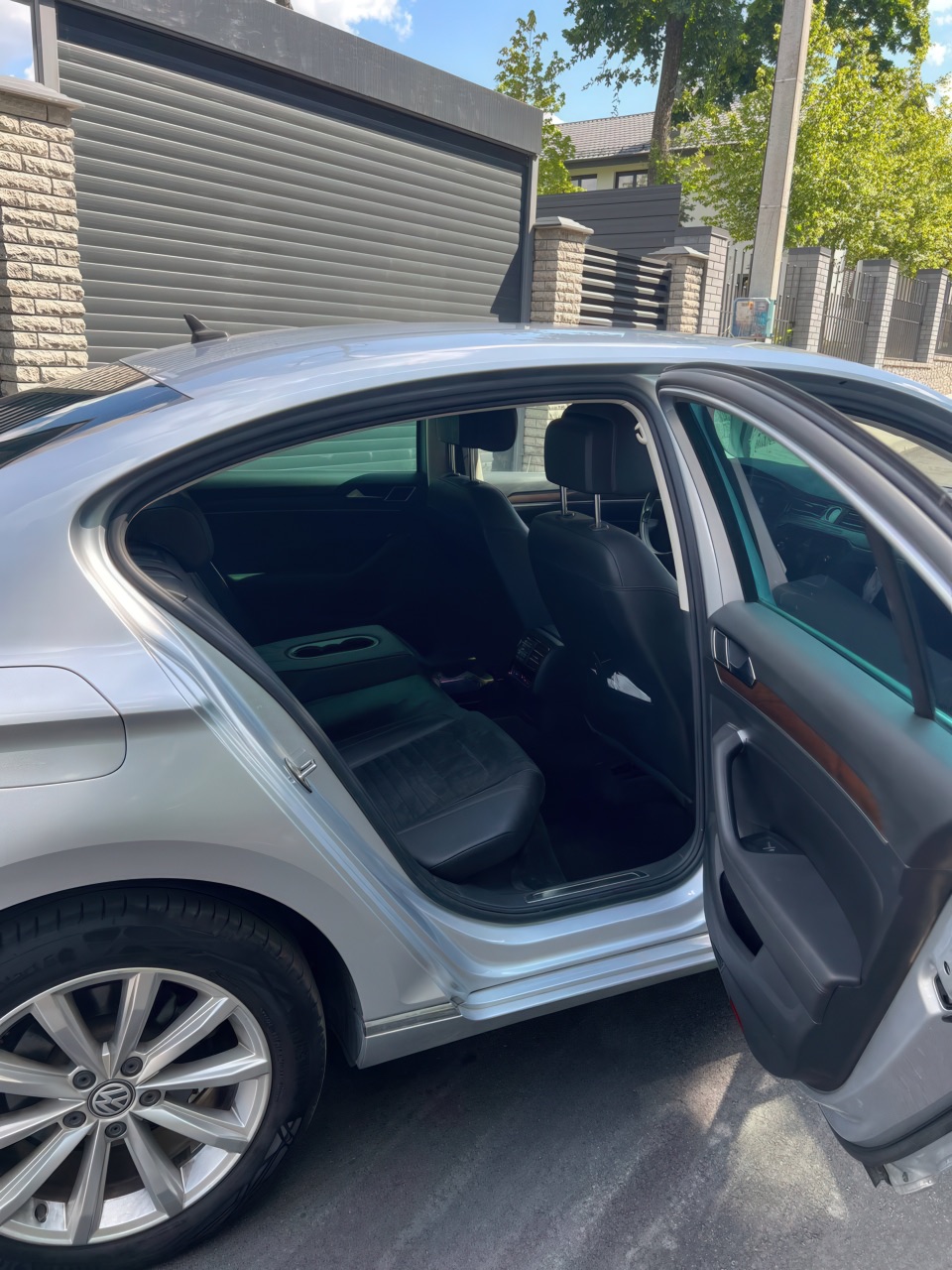 Volkswagen Passat - фото 7