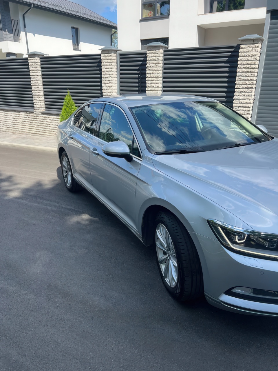 Volkswagen Passat - фото 5