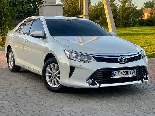 Toyota Camry 2017, Біла, $17 450 - зображення 2