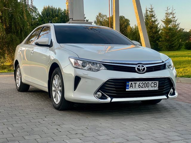 Toyota Camry 2017, Біла, $17 450 - зображення 3