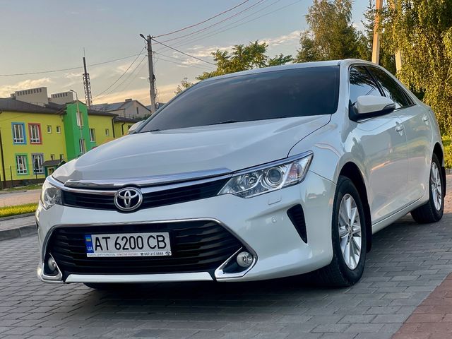 Toyota Camry 2017, Біла, $17 450 - зображення 4