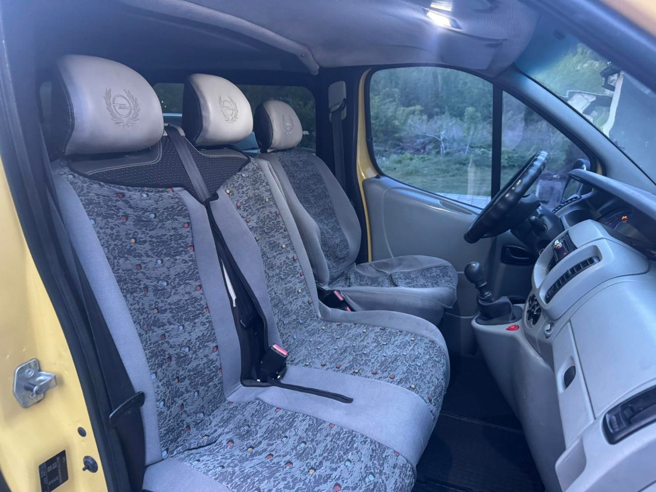 Opel Vivaro - фото 37