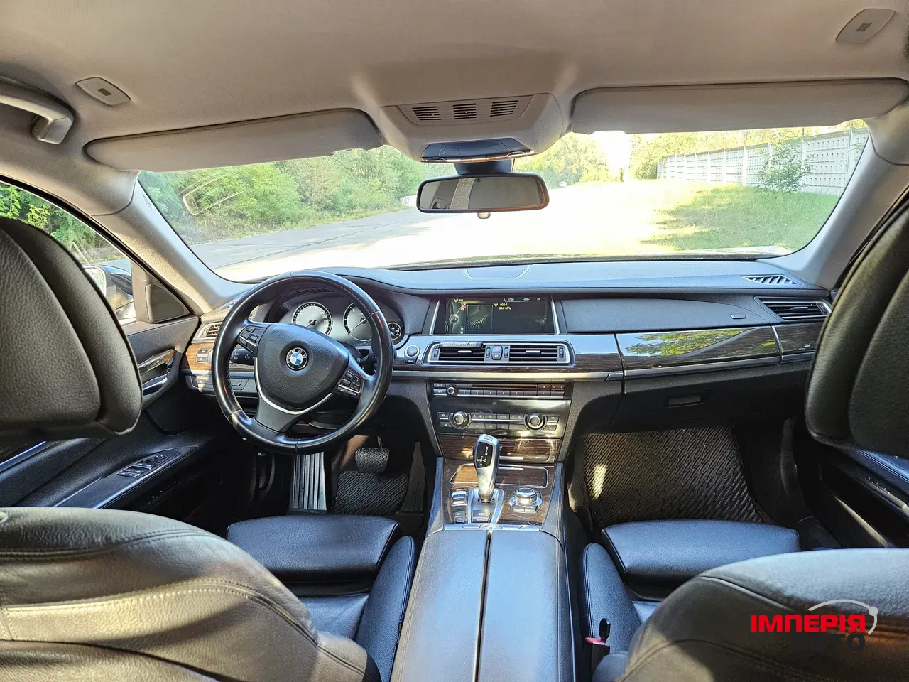BMW 7 серії - фото 9