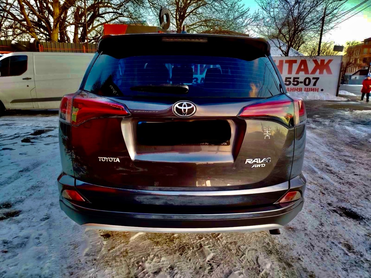 Toyota RAV4 - фото 18