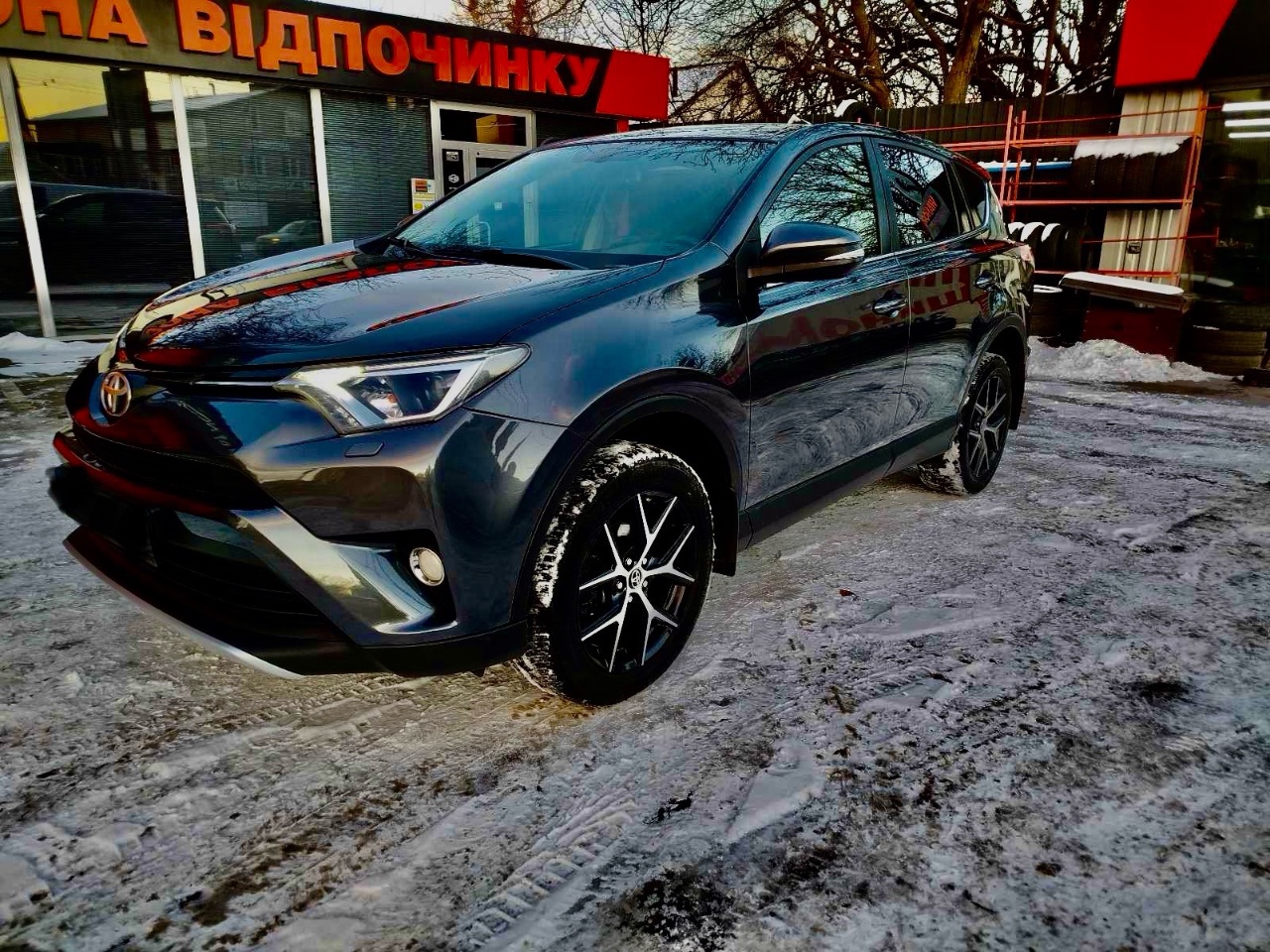 Toyota RAV4 - фото 21