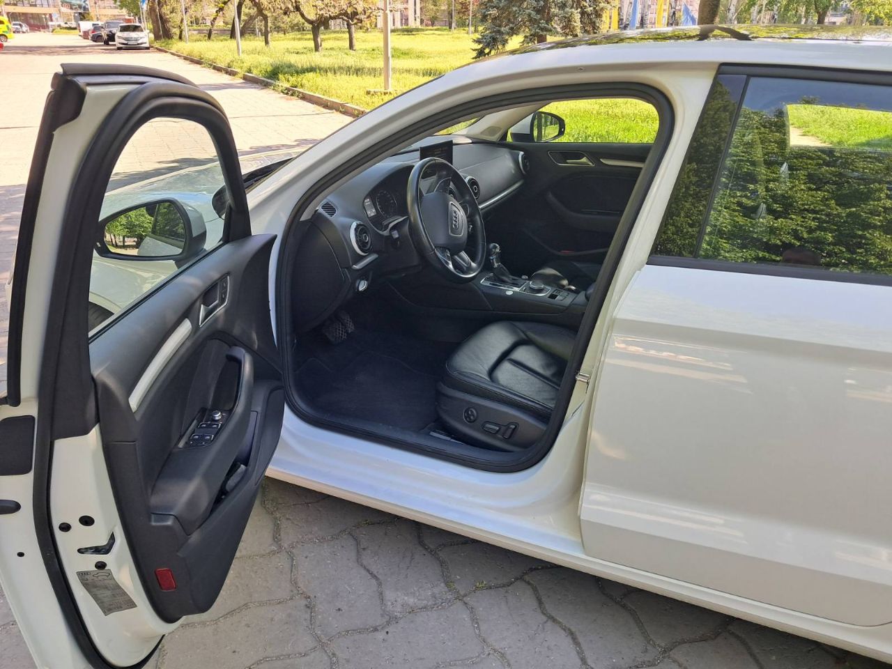 Audi A3 - фото 18