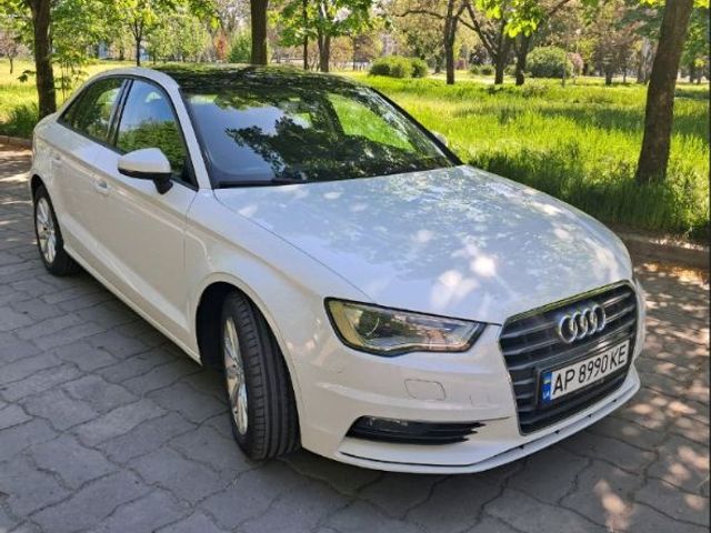 Audi A3 - фото 1