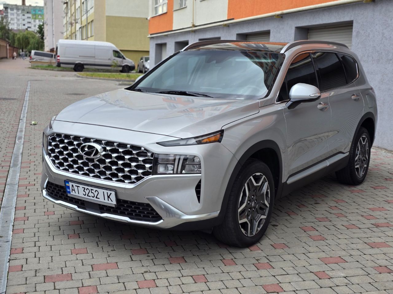 Hyundai Santa Fe - фото 1