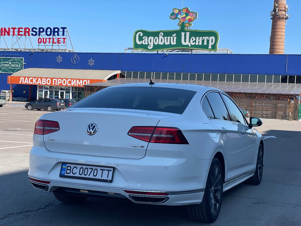 Volkswagen Passat - фото 5