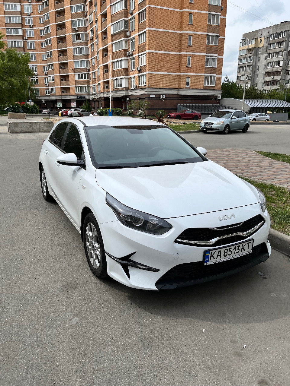 Kia Ceed - фото 1