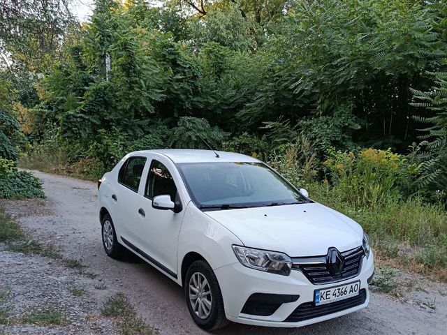 Renault Logan - зображення 1