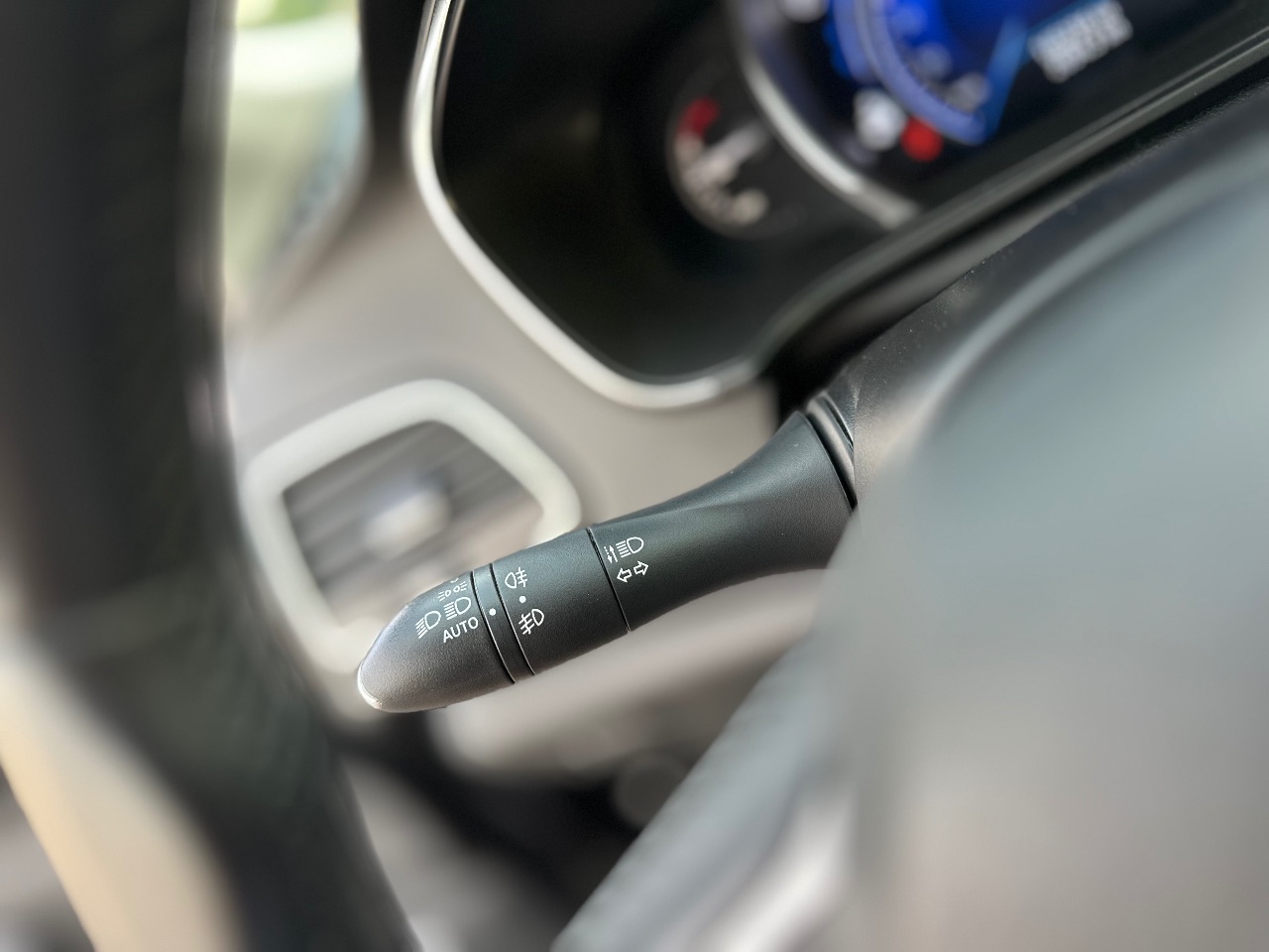 Renault Megane - фото 31