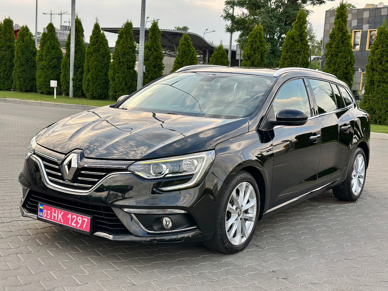 Renault Megane - фото 14