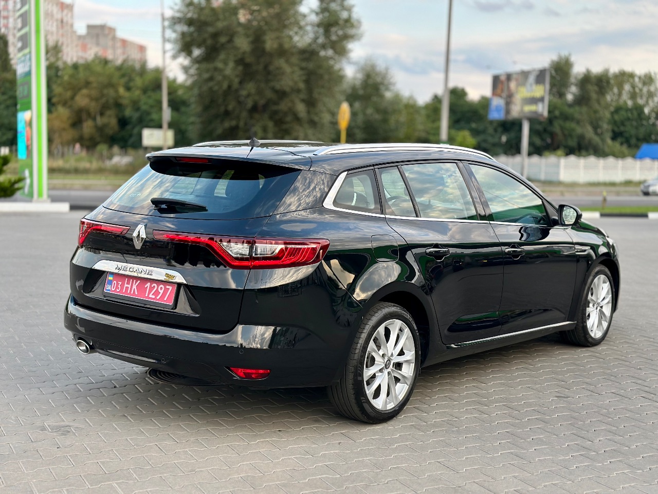 Renault Megane - фото 16