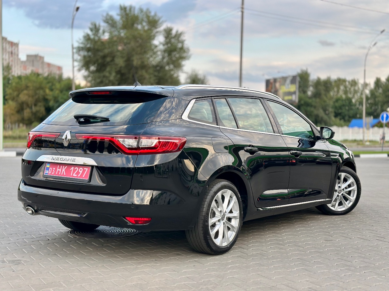 Renault Megane - фото 8