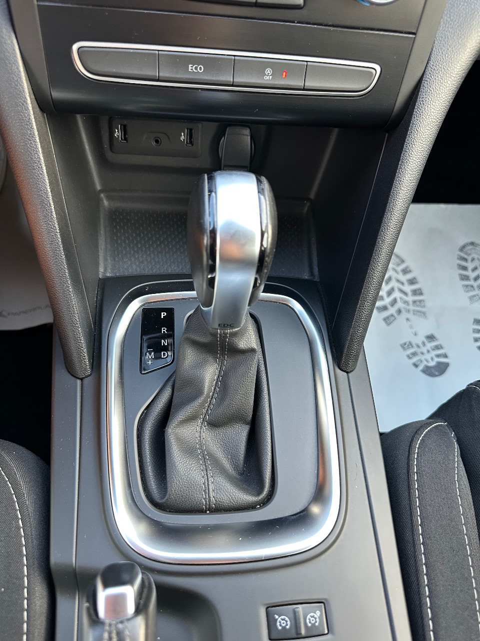 Renault Megane - фото 42