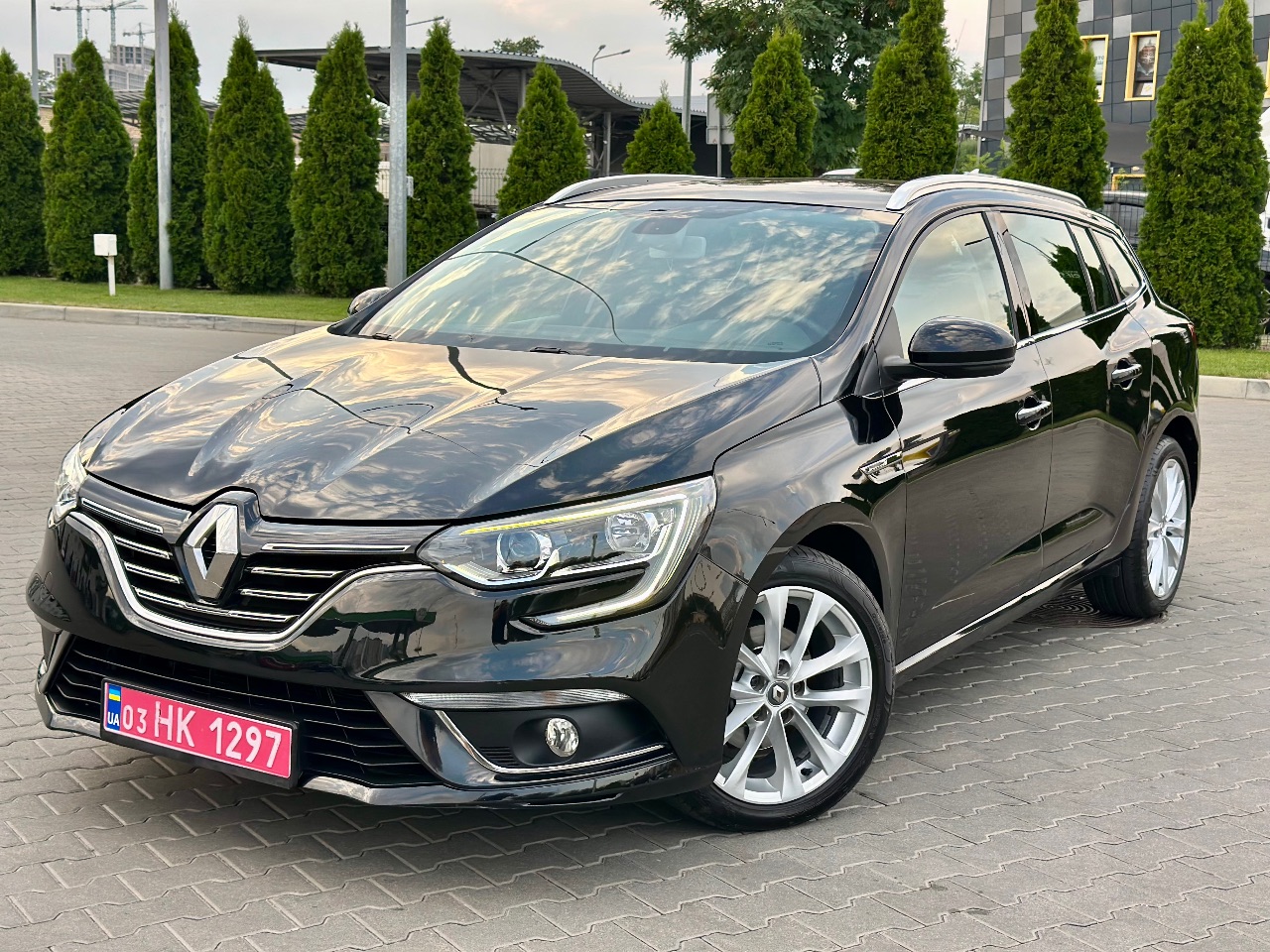 Renault Megane - фото 2