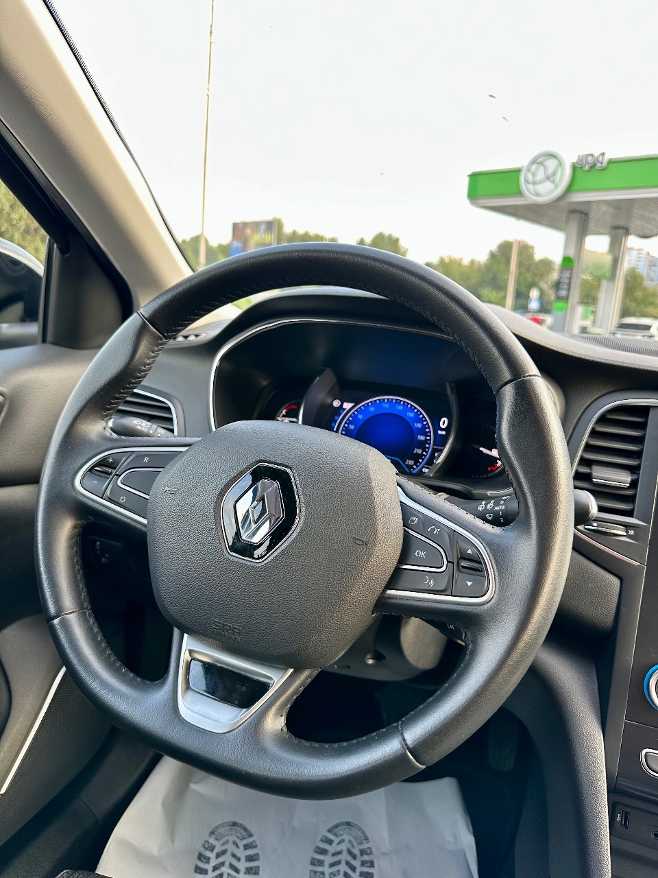 Renault Megane - фото 51