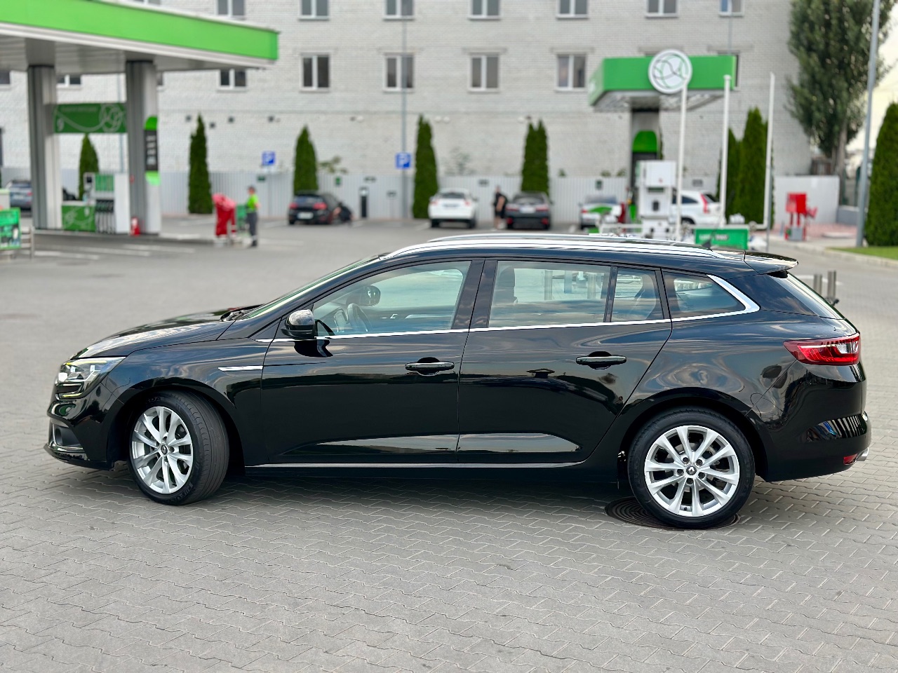 Renault Megane - фото 4