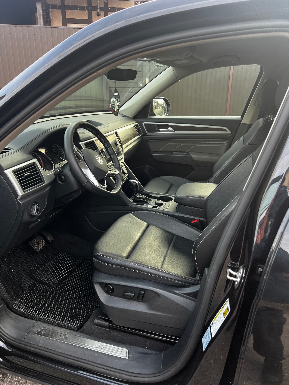 Volkswagen Atlas - фото 10